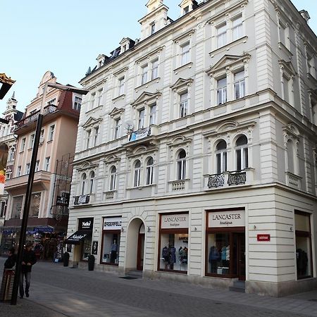 7k - Apartmány Lázeňská Karlovy Vary Esterno foto