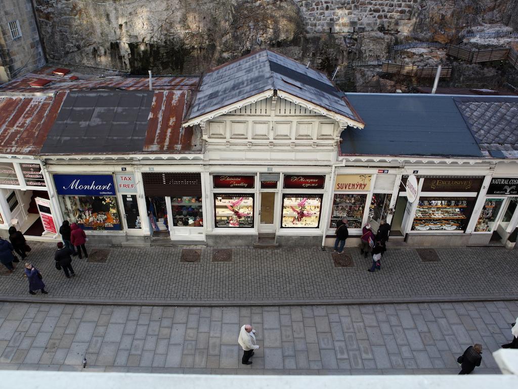 7k - Apartmány Lázeňská Karlovy Vary Esterno foto